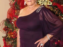 BB 04 LOOKING SO GOOD